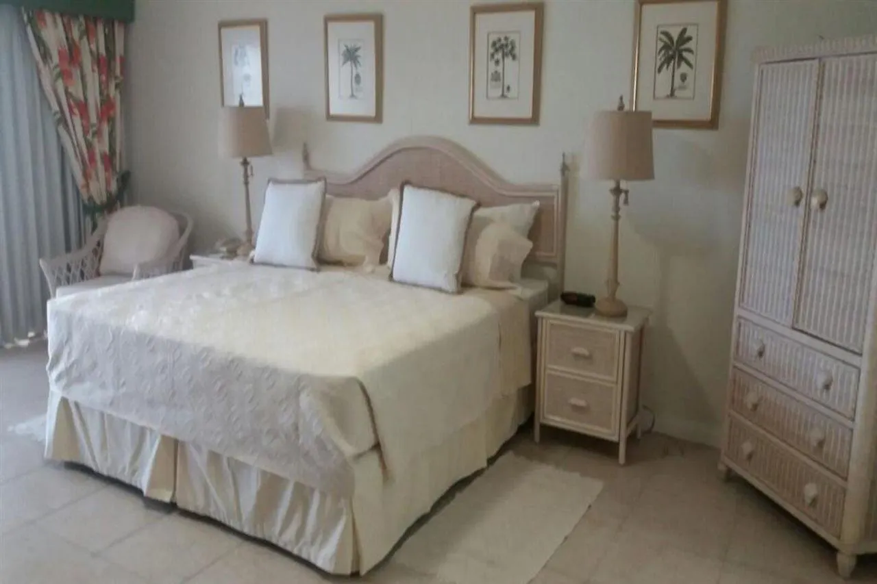 ***  Coral Sands Beach Resort Bridgetown Barbade